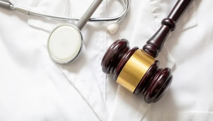 Medical Malpractice Attorney