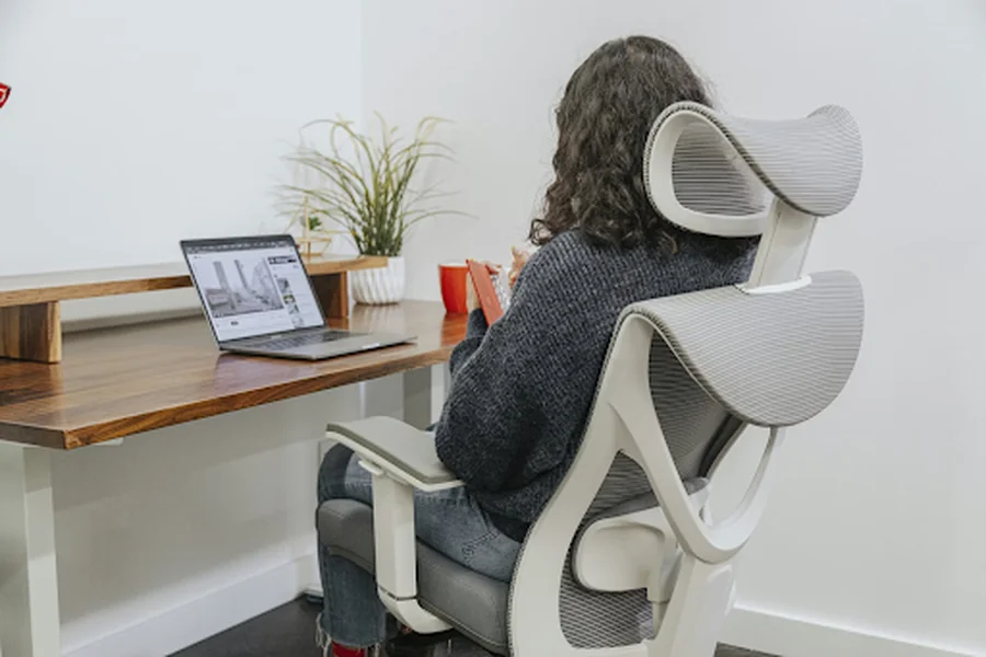Improve Your Posture with the Best Ergonomic Chairs Comfort That Supports Productivity