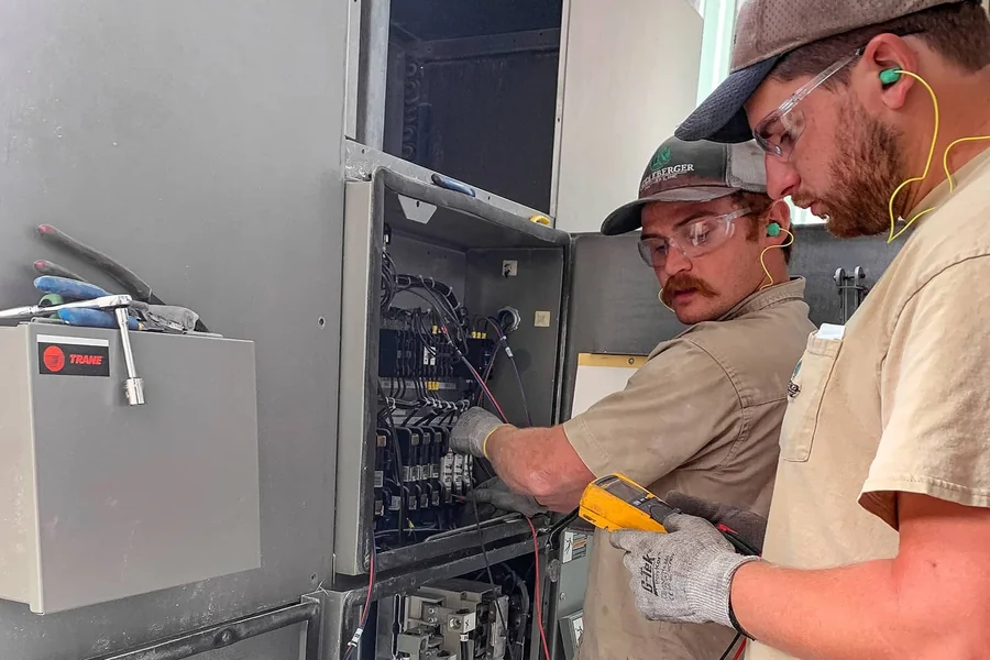 The Role of HVAC Contractors in Preventing Premature System Wear