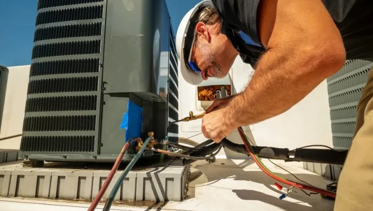 Why do HVAC Contractors Review System History Before Replacement