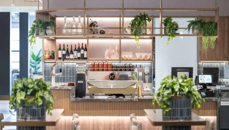 Innovative Uses Of Artificial Plants In Modern Interior Design