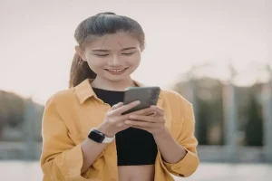 Concert Travel in 2026: Stay Connected on Every Tour Stop