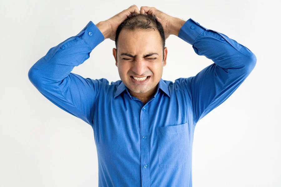 How Men Can Identify Their Stage of Hair Loss Before Treatment